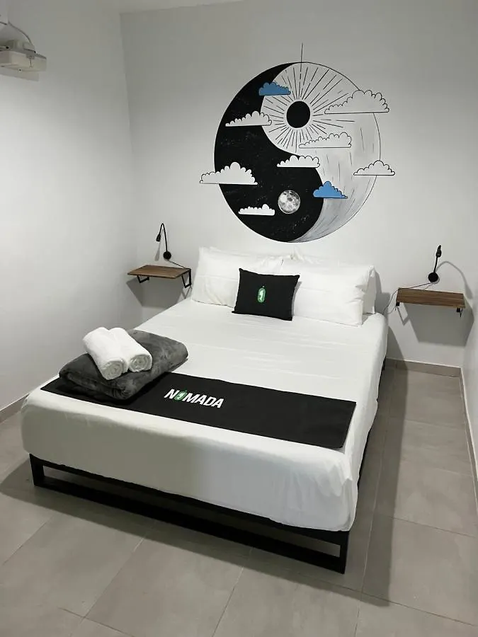 Nomada Beach Hostel- Isla Verde San Juan Auberge de jeunesse